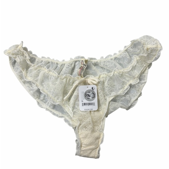 Free People Other - NWT Free People bridal lace Ruffle panties in Cream size medium